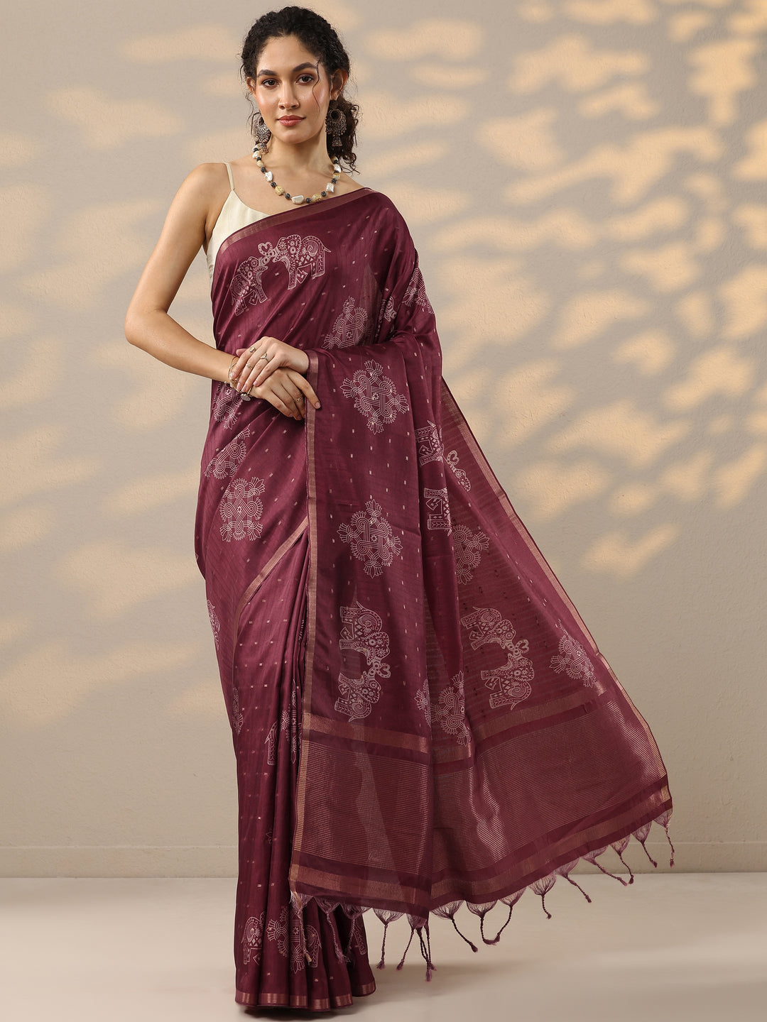 Red Printed Silk Blend Sarees With Unstitched Blouse Piece