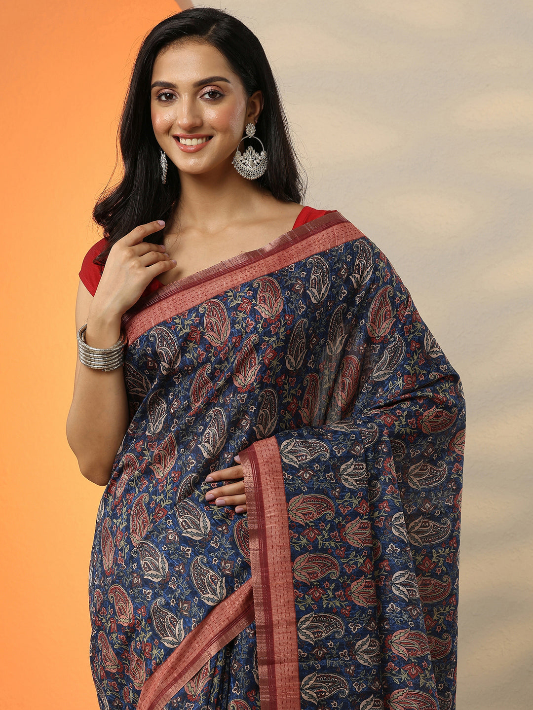 Blue Printed Silk Blend Saree With Unstitched Blouse Piece
