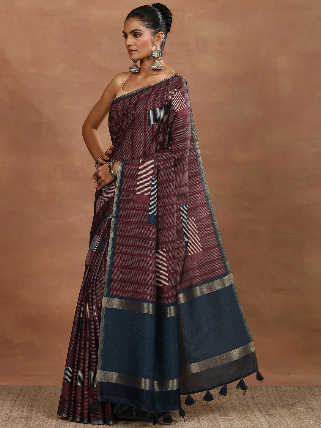 Blue Printed Silk Blend Sarees With Unstitched Blouse Piece