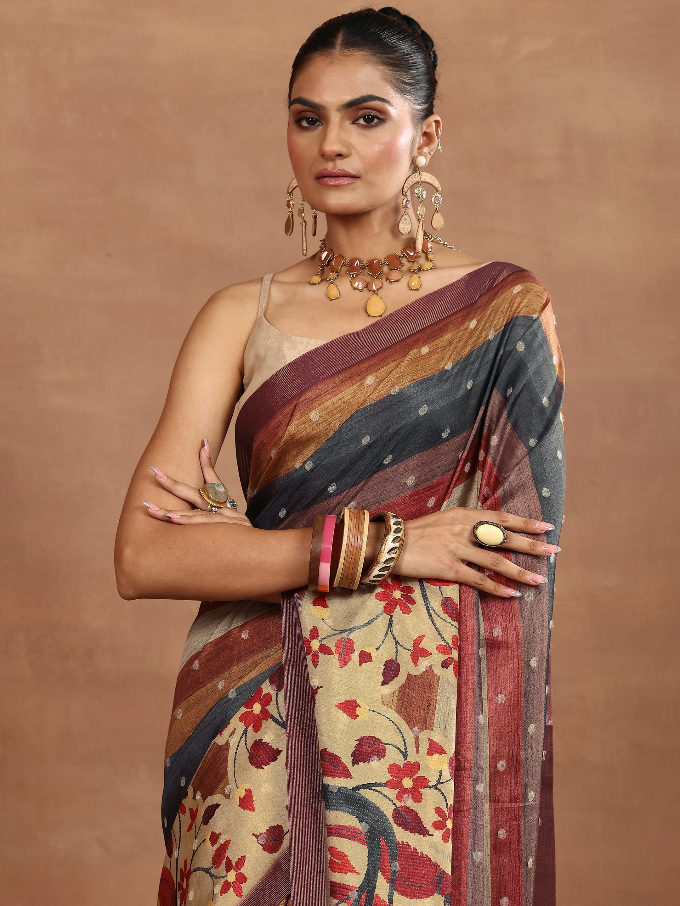 Beige Printed Silk Blend Saree With Unstitched Blouse Piece main image 1