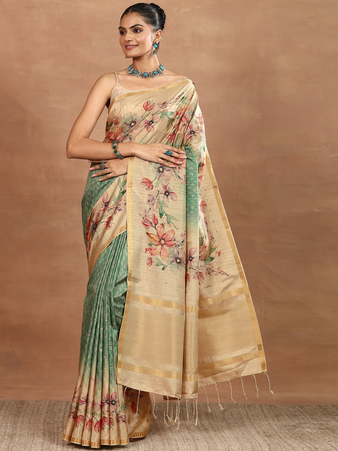 Green Printed Silk Blend Sarees With Unstitched Blouse Piece