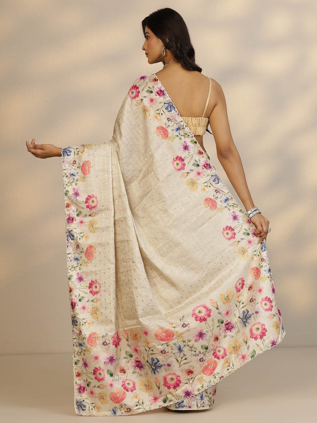 Cream Woven Design Silk Blend Saree With Unstitched Blouse Piece