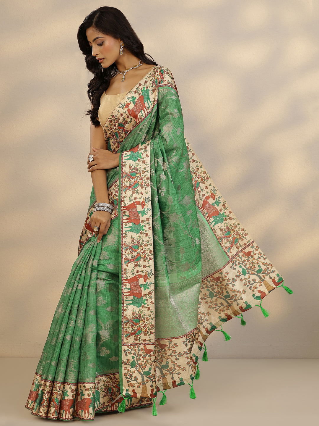 Green Woven Design Silk Blend Saree With Unstitched Blouse Piece