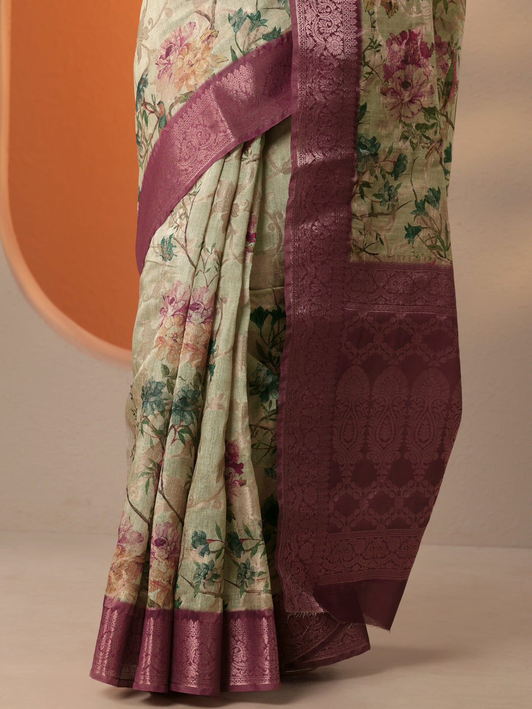 Green Printed Silk Blend Saree With Unstitched Blouse Piece