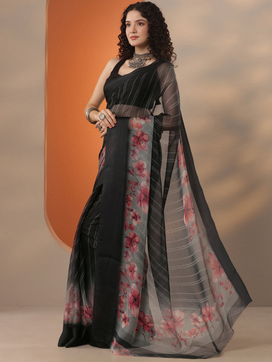 Black Leheriya Printed Chinon Saree With Unstitched Blouse Piece