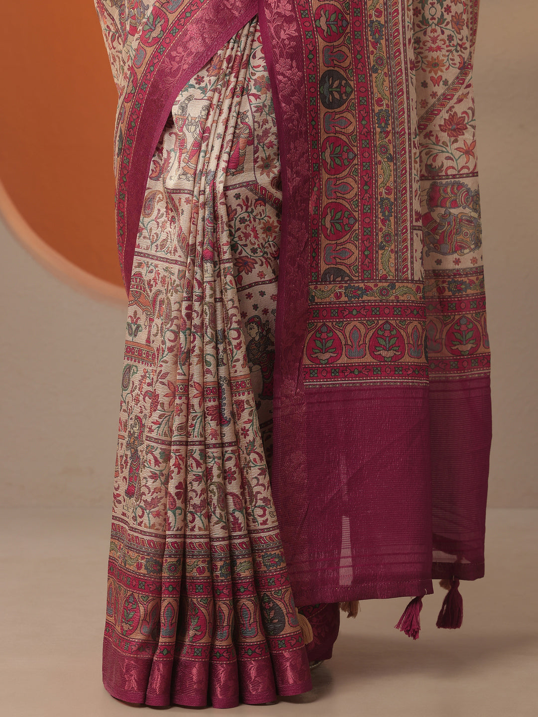 Cream Printed Chinon Saree With Unstitched Blouse Piece