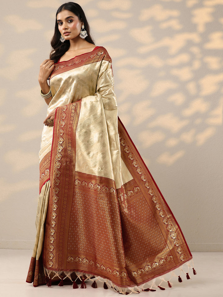 Gold Woven Design Silk Blend Saree With Unstitched Blouse Piece