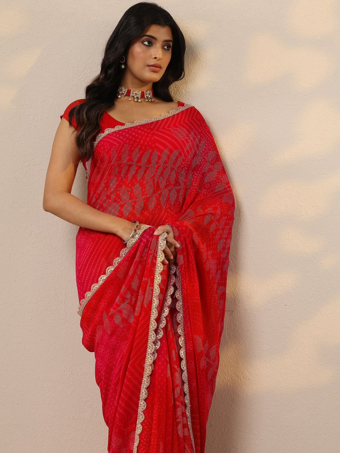 Red Bandhani Printed Georgette Sarees With Unstitched Blouse Piece