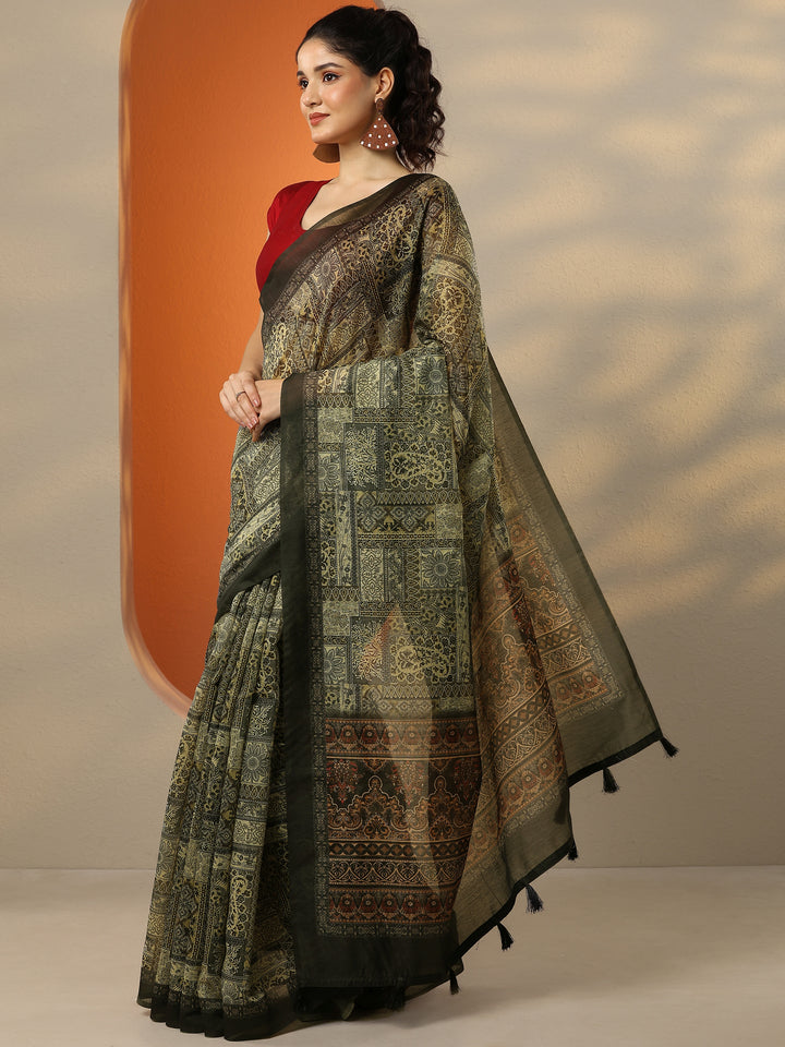 Yellow Printed Silk Blend Saree With Unstitched Blouse Piece