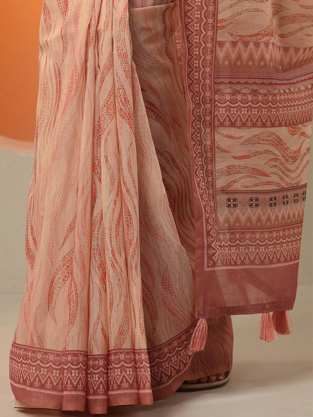 Coral Printed Silk Blend Saree With Unstitched Blouse Piece