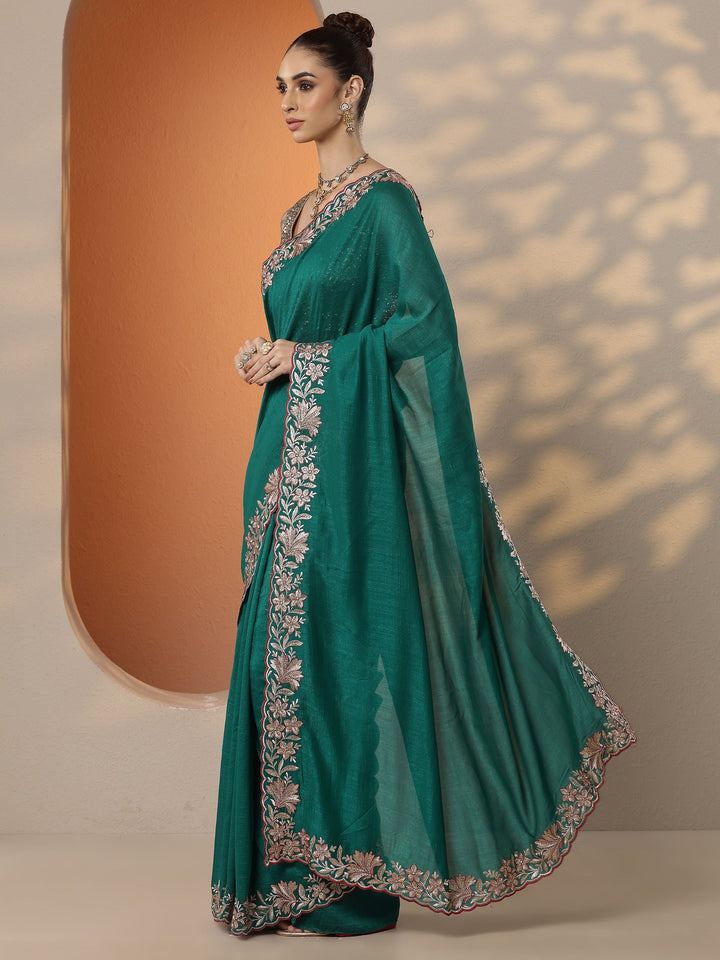 Green Solid Silk Blend Saree With Unstitched Blouse Piece