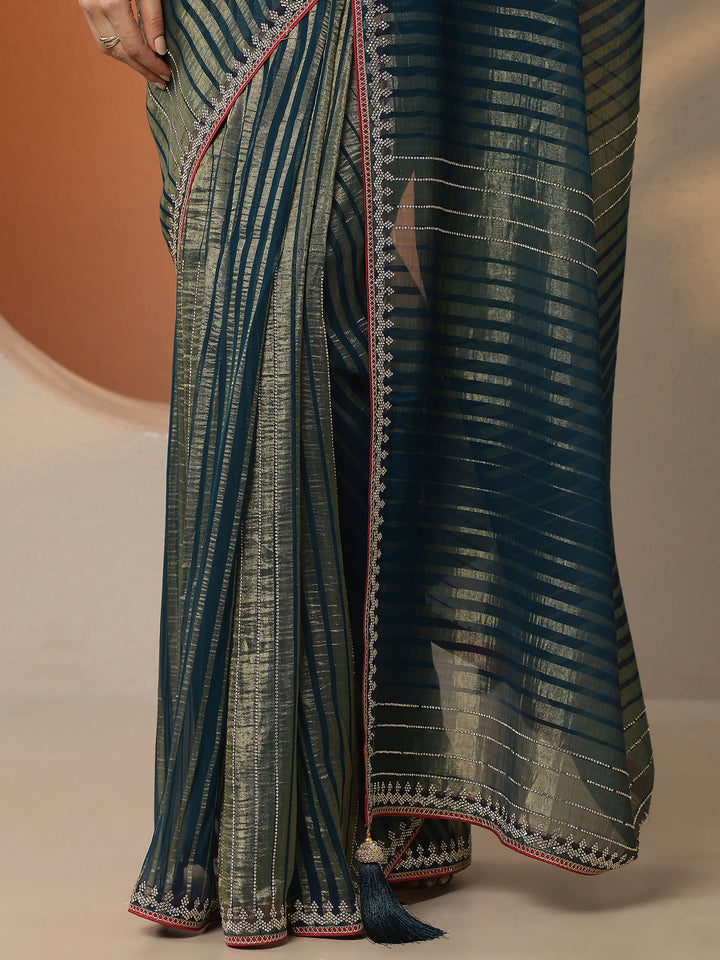 Green Embellished Georgette Saree With Unstitched Blouse Piece