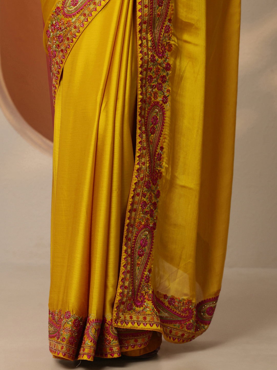 Mustard Solid Chiffon Saree With Unstitched Blouse Piece