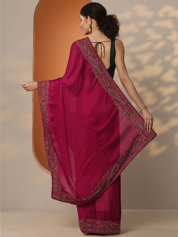 Red Solid Chiffon Saree With Unstitched Blouse Piece