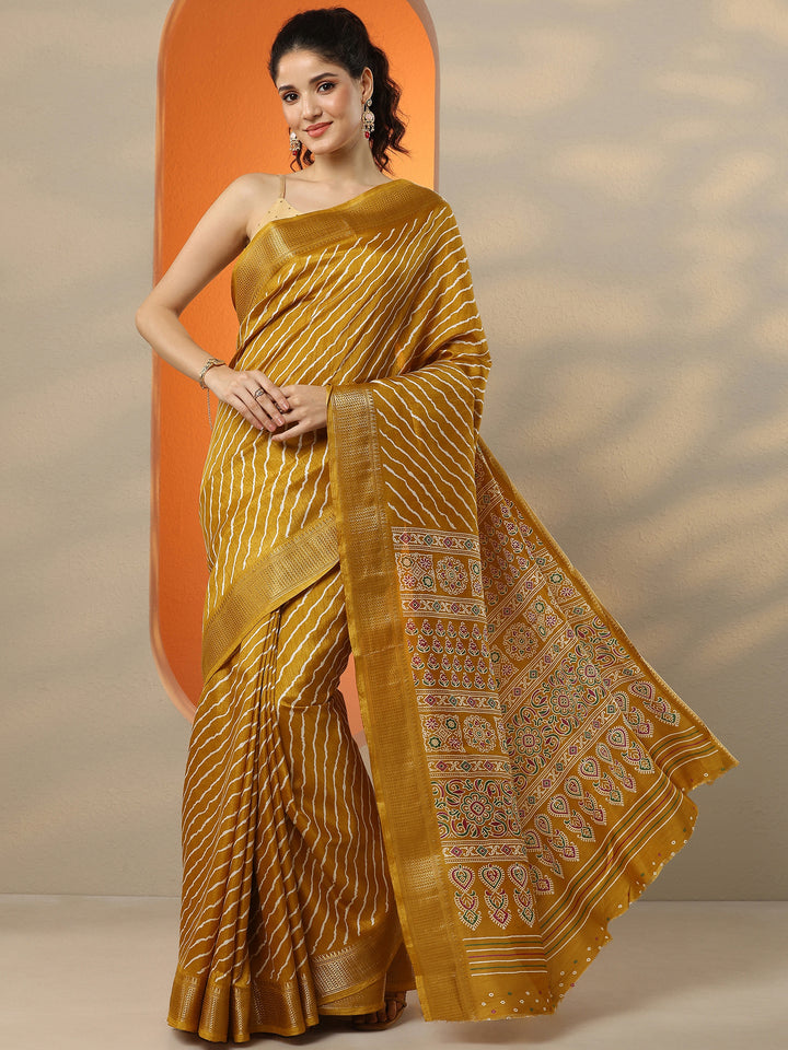 Mustard Leheriya Printed Silk Blend Saree With Unstitched Blouse Piece