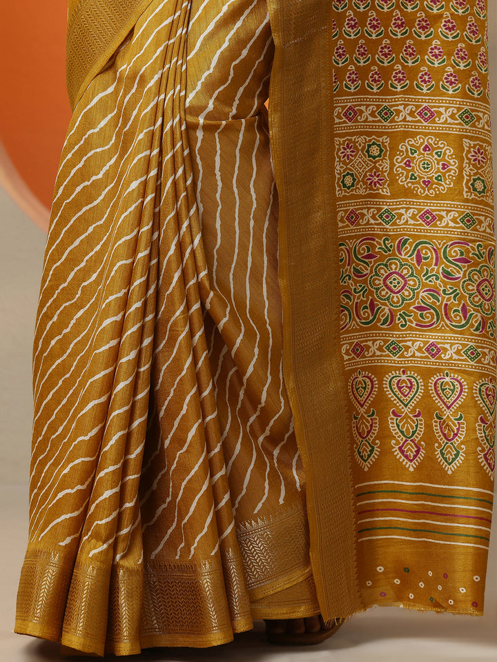 Mustard Leheriya Printed Silk Blend Saree With Unstitched Blouse Piece