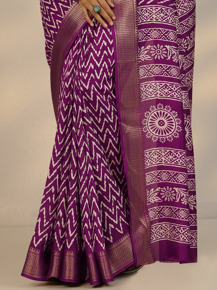 Burgundy Printed Silk Blend Saree With Unstitched Blouse Piece