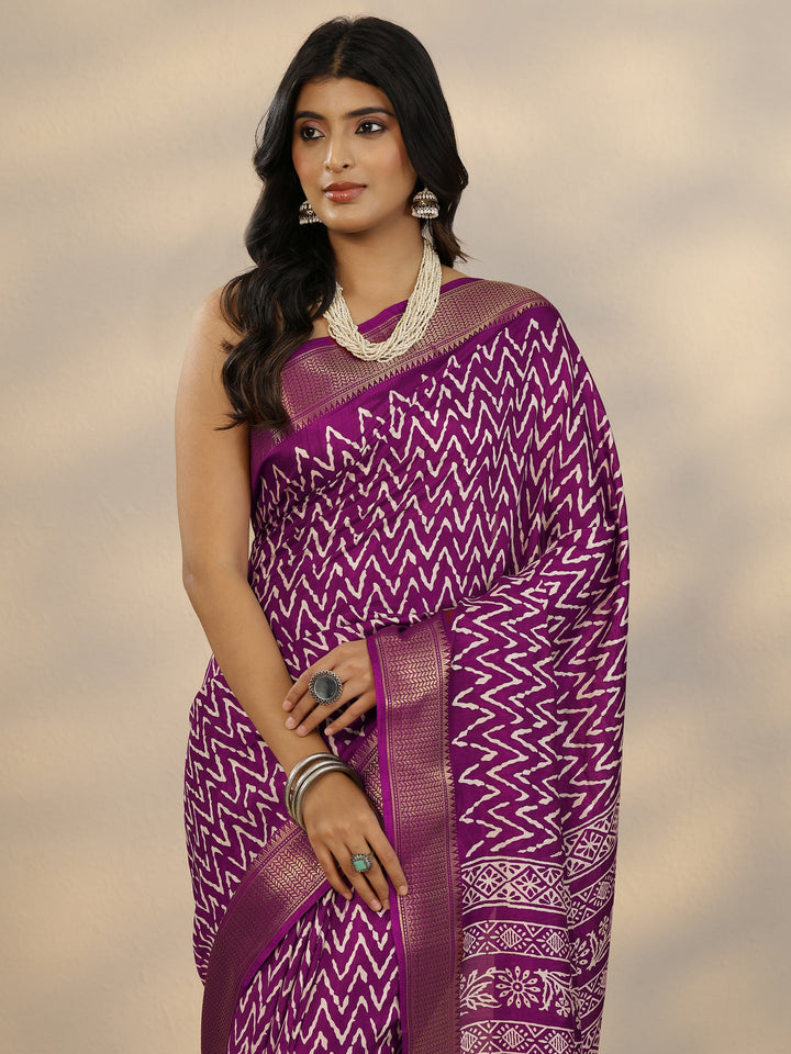 Burgundy Printed Silk Blend Saree With Unstitched Blouse Piece