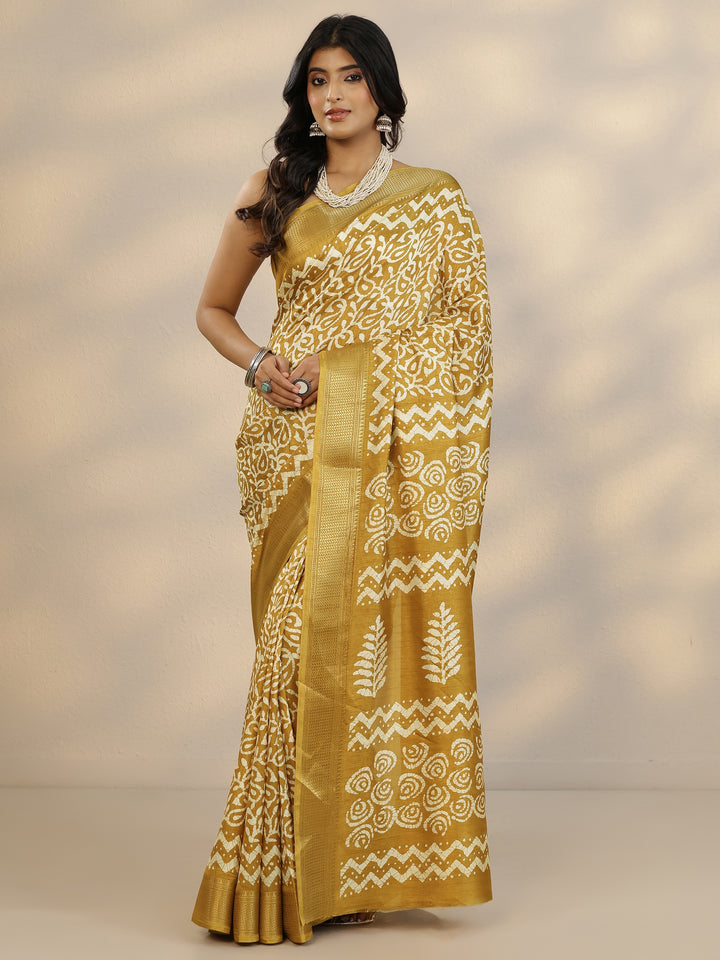 Mustard Batik Printed Silk Blend Saree With Unstitched Blouse Piece