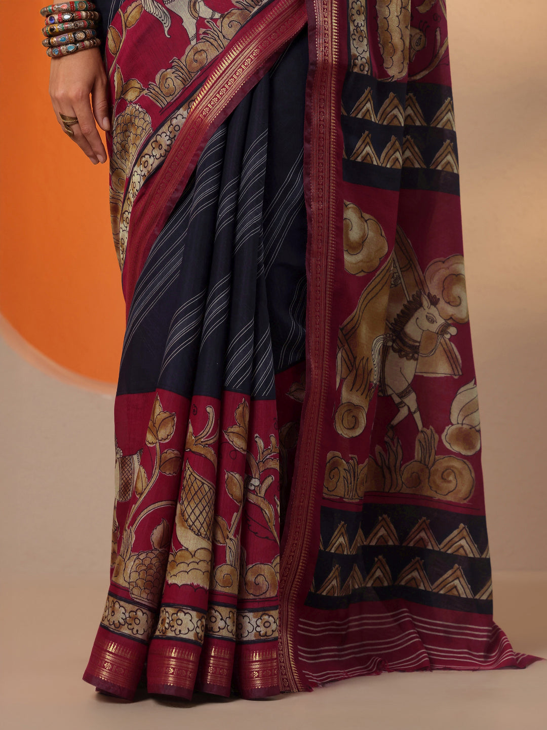 Navy Blue Printed Silk Blend Saree With Unstitched Blouse Piece