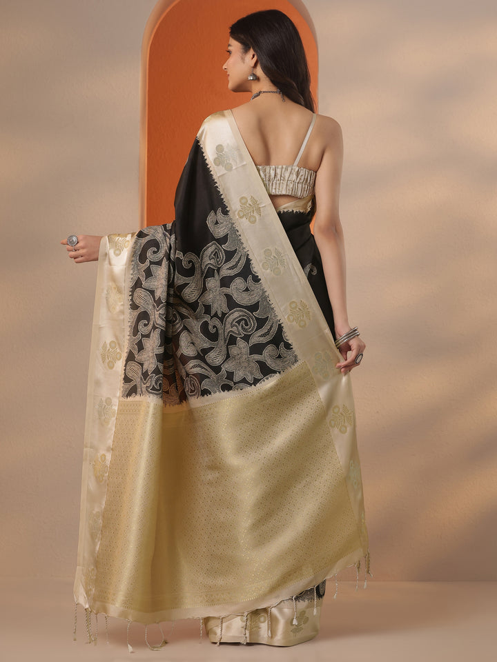 Black Printed Silk Blend Saree With Unstitched Blouse Piece