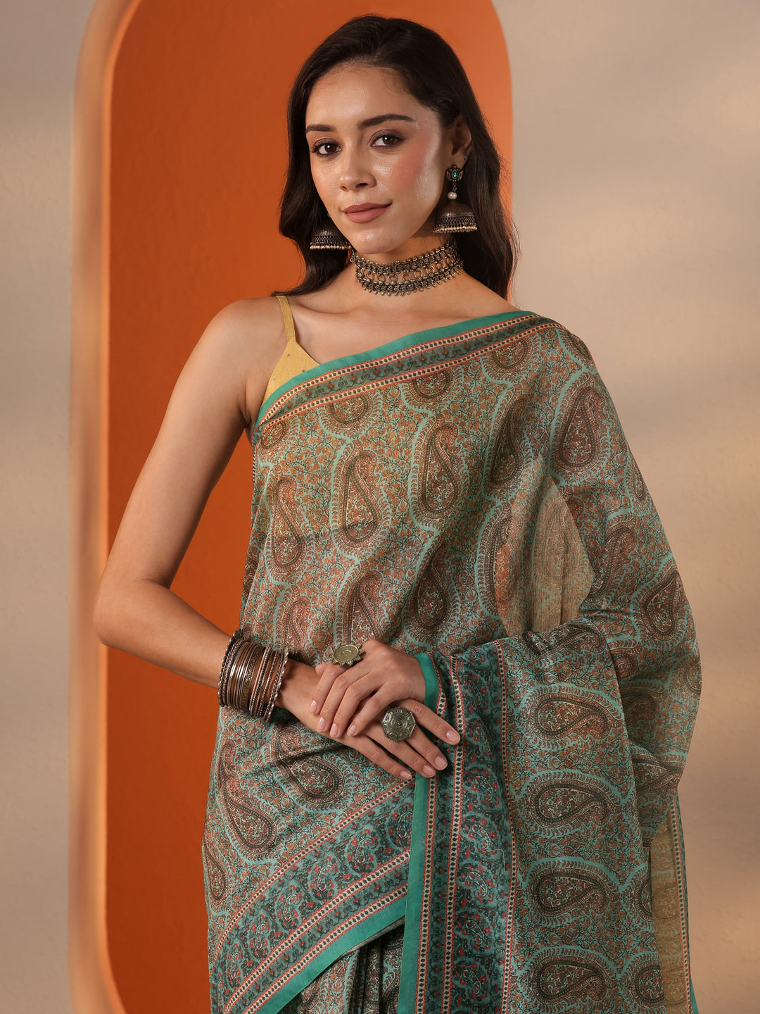 Blue Printed Silk Blend Saree With Unstitched Blouse Piece