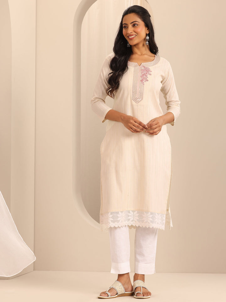 Off White Yoke Design Cotton Blend Straight Kurta