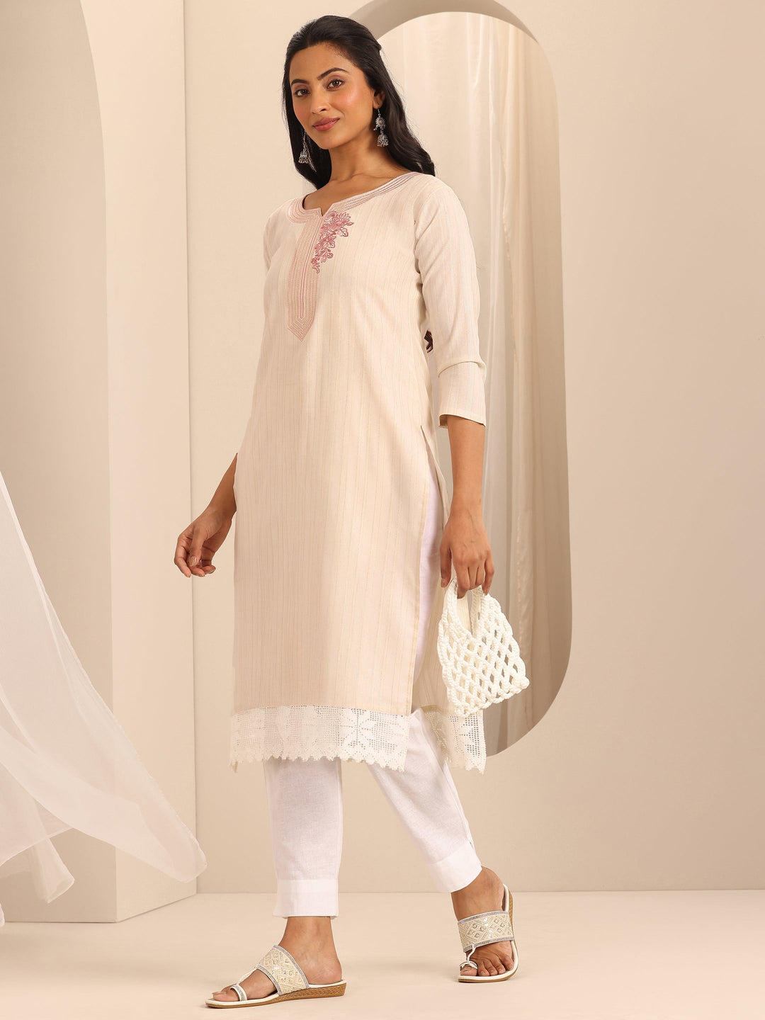 Off White Yoke Design Cotton Blend Straight Kurta