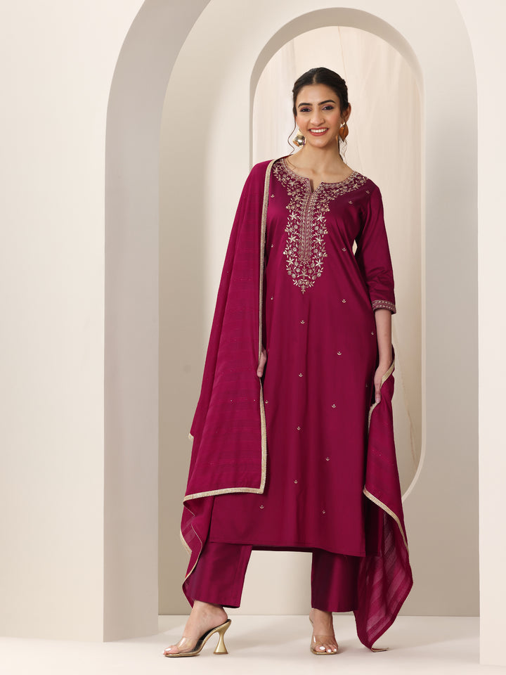 Pink Embroidered Silk Blend Straight Suit Set With Dupatta