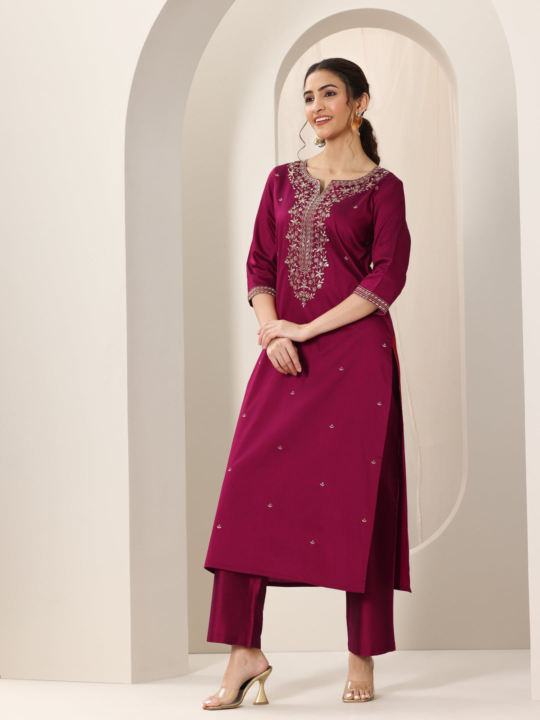 Pink Embroidered Silk Blend Straight Suit Set With Dupatta