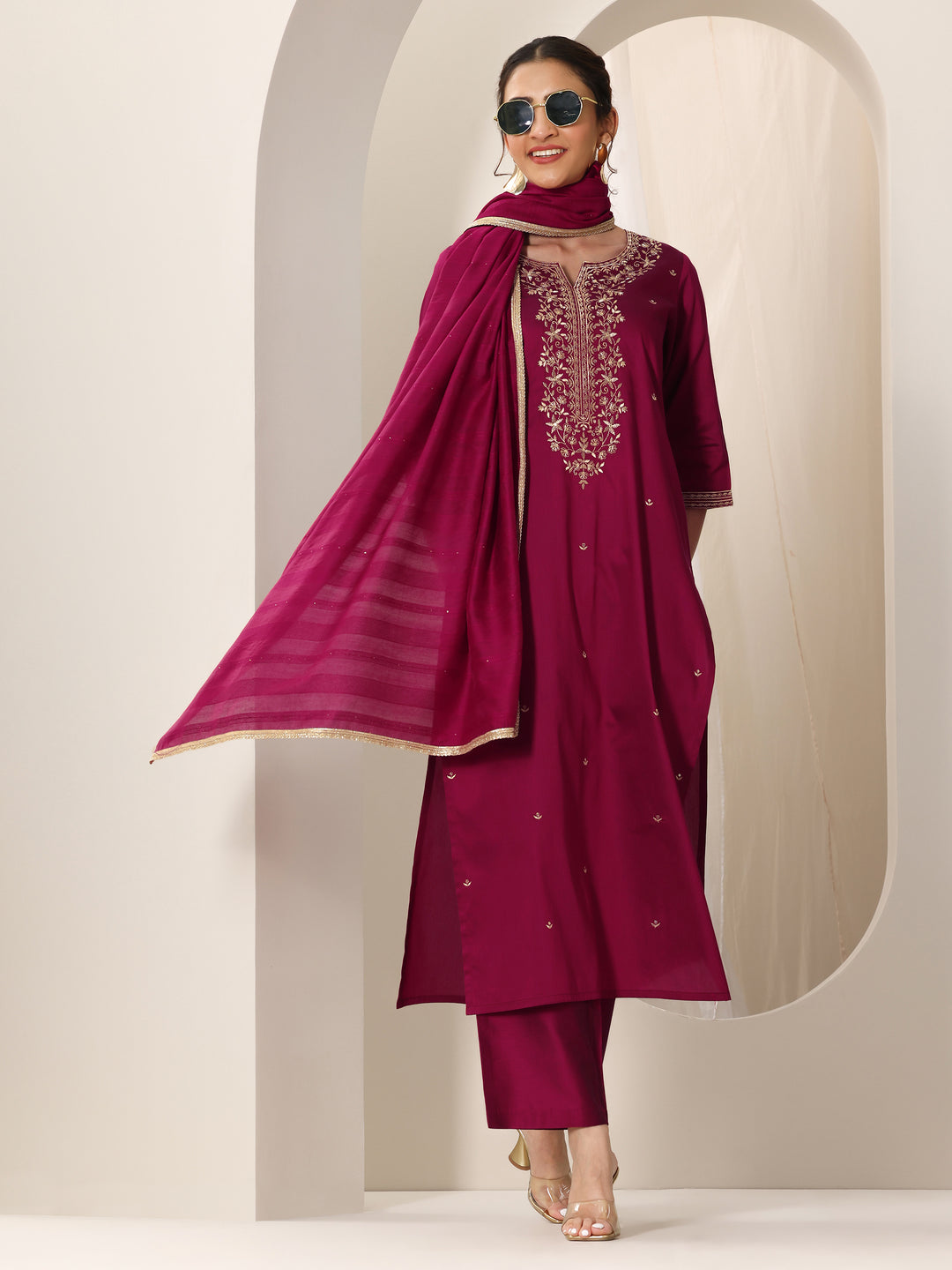 Pink Embroidered Silk Blend Straight Suit Set With Dupatta