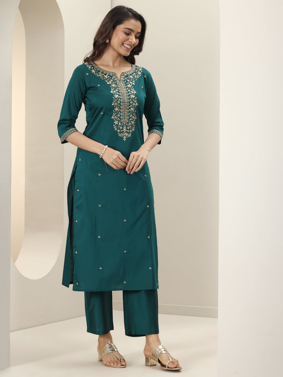 Teal Embroidered Silk Blend Straight Suit Set With Dupatta