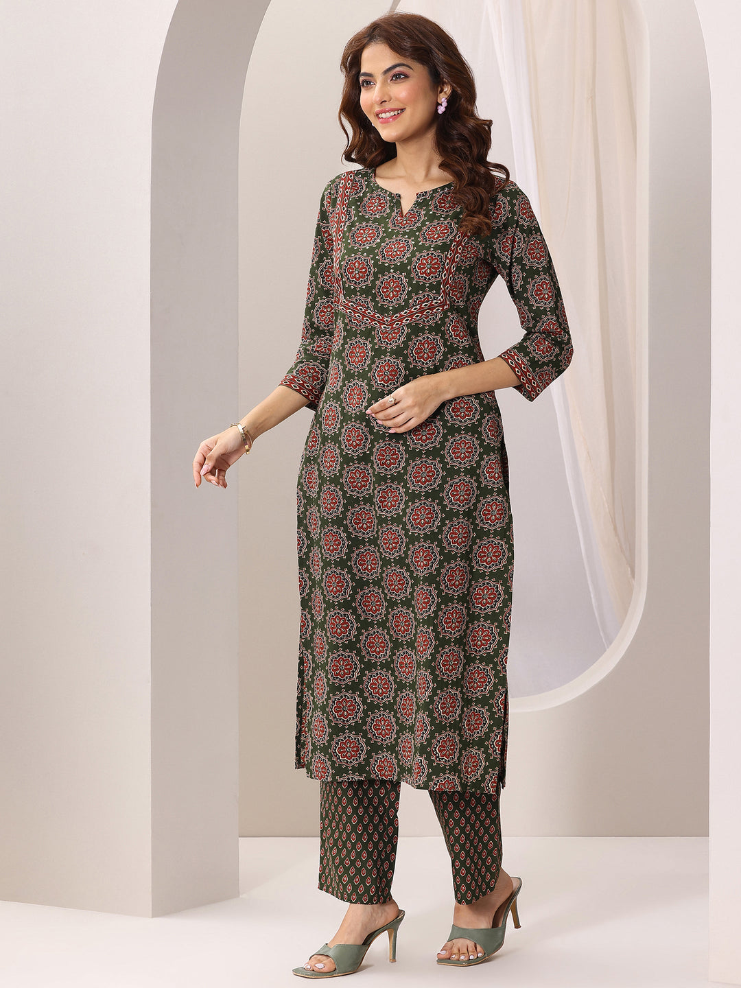 Green Printed Cotton Straight Suit Set With Dupatta