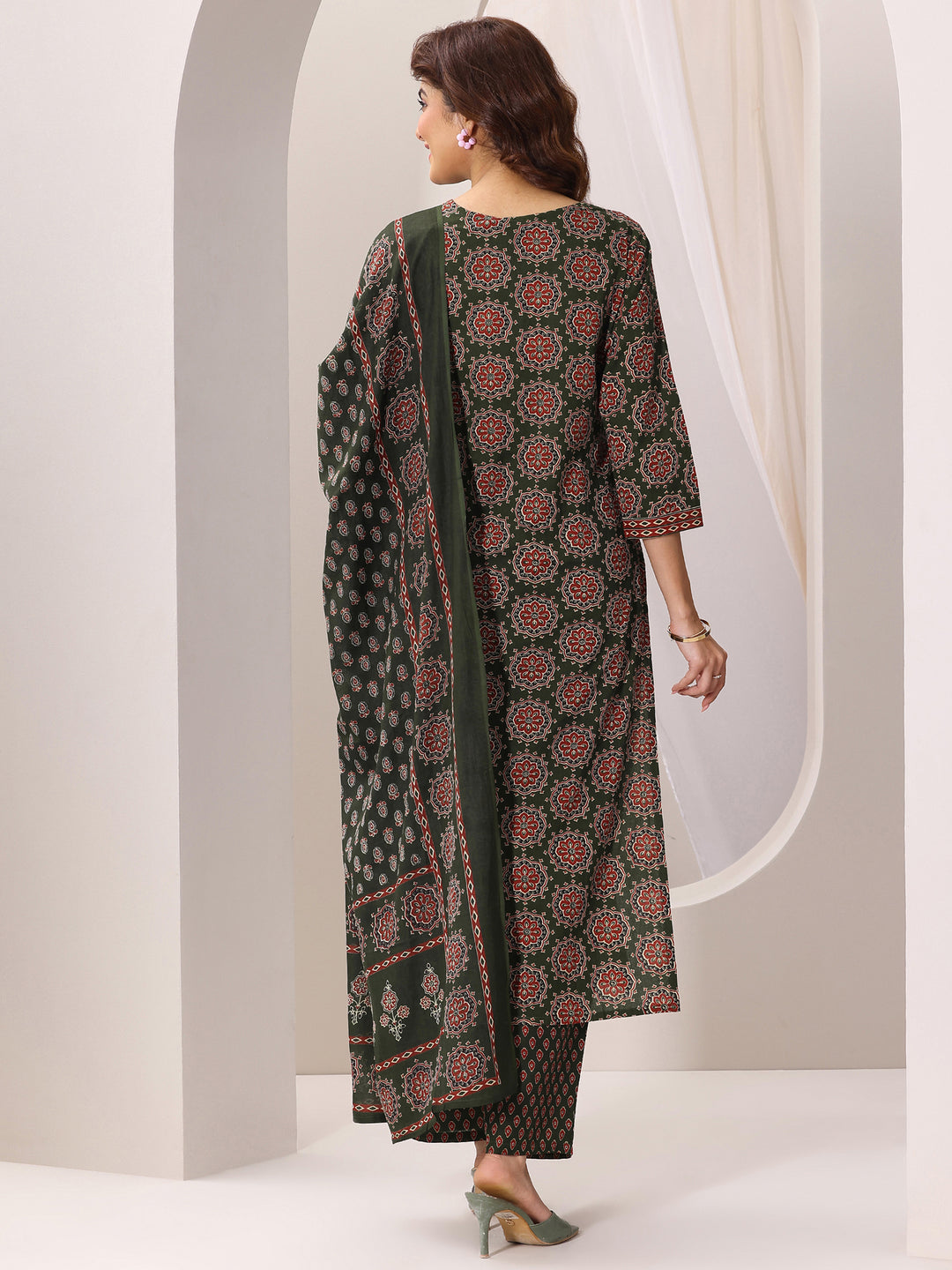 Green Printed Cotton Straight Suit Set With Dupatta
