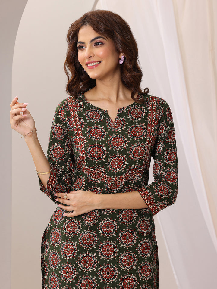 Green Printed Cotton Straight Suit Set With Dupatta