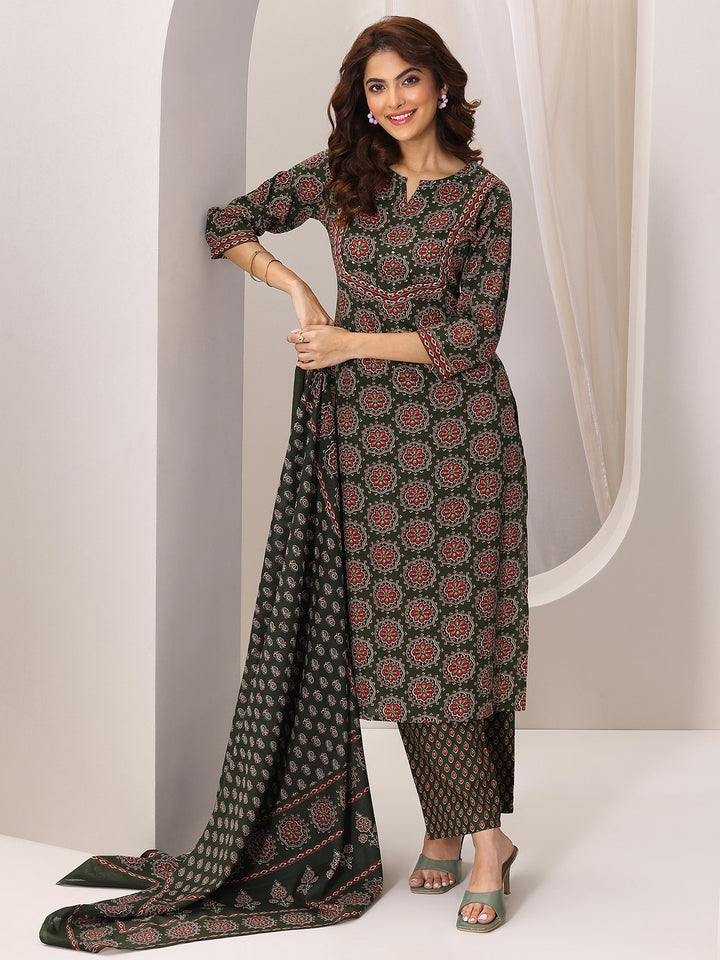 Green Printed Cotton Straight Suit Set With Dupatta