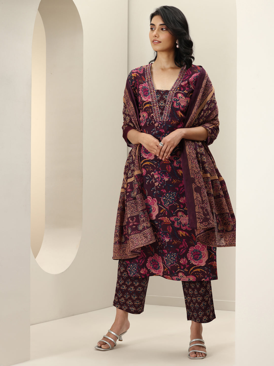 Burgundy Printed Cotton Straight Suit Sets With Dupatta