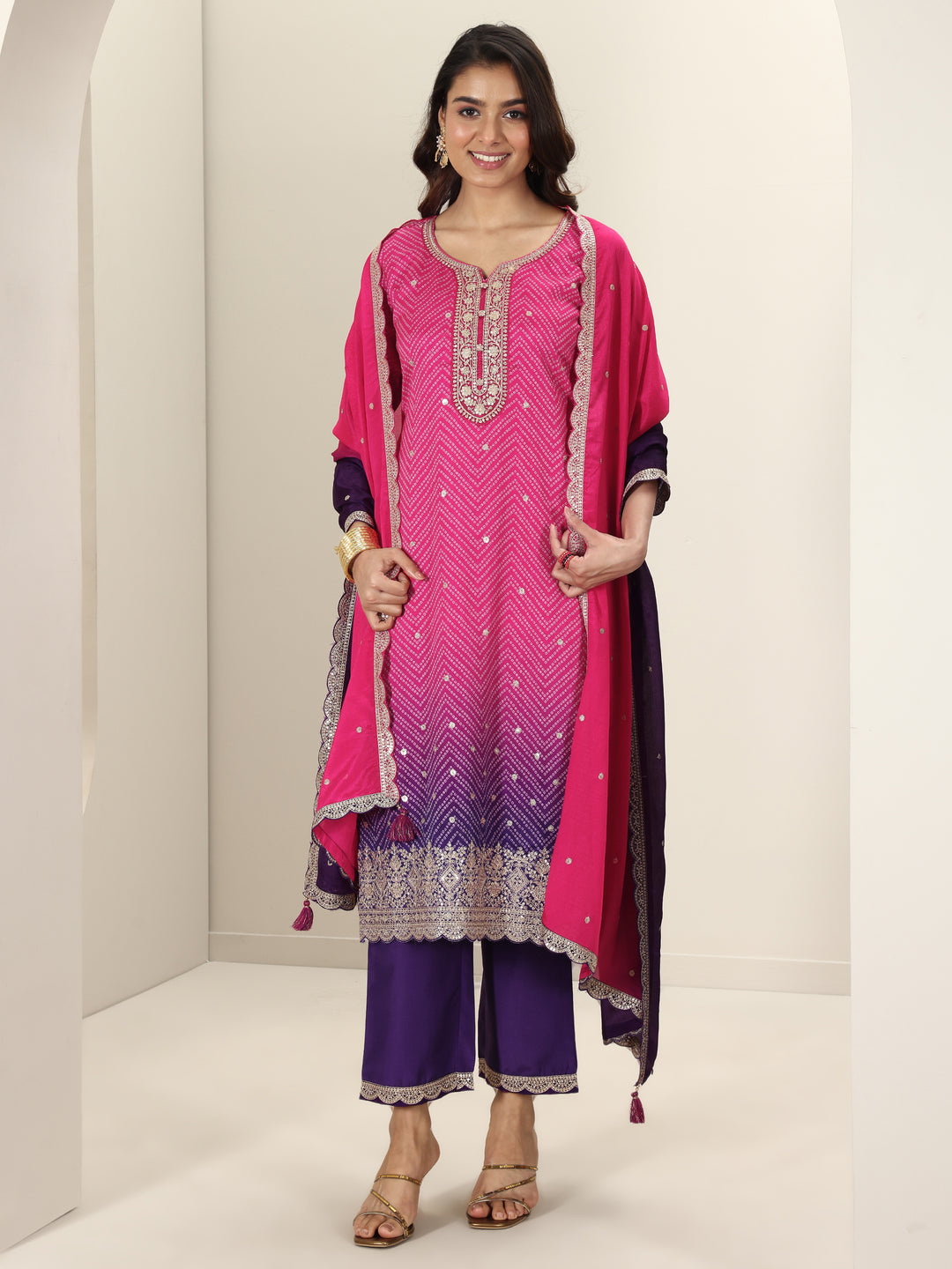 Pink Printed Chinon Straight Suit Sets With Dupatta