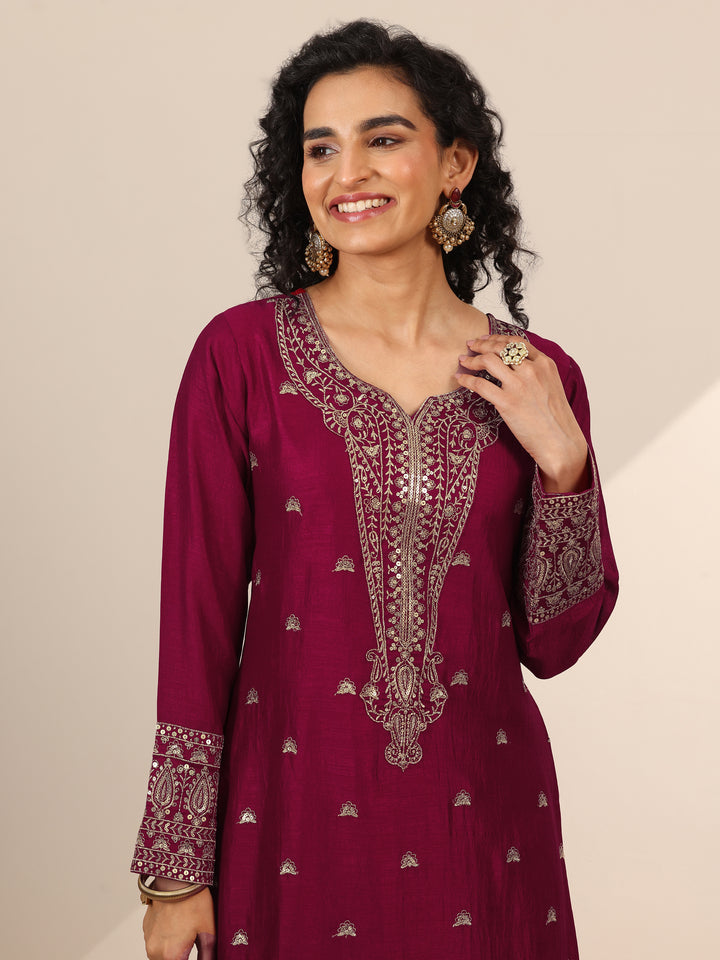 Libas Art Pink Embroidered Silk Blend Straight Suit Set With Dupatta