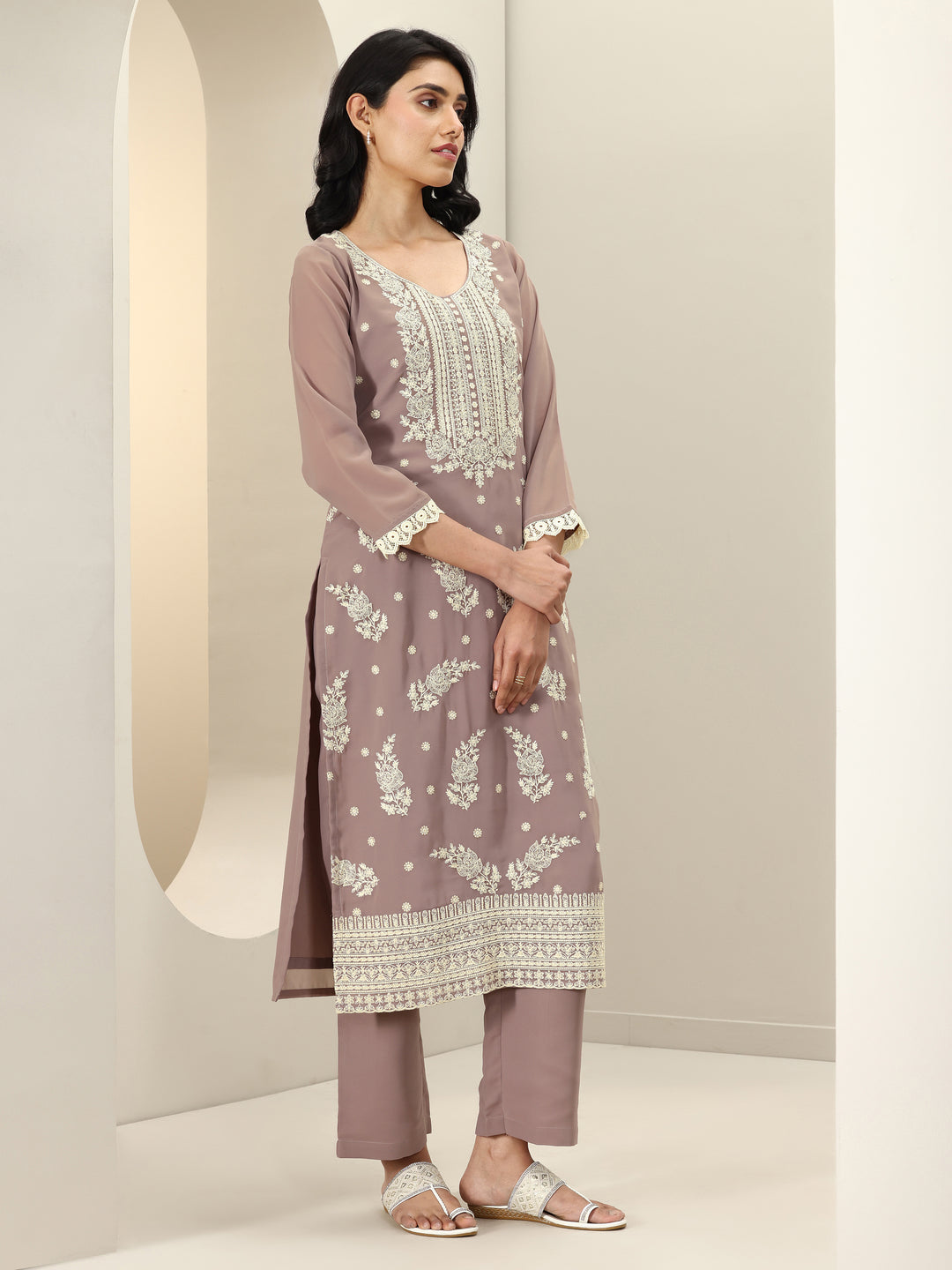 Mauve Embroidered Georgette Straight Suit Sets With Dupatta