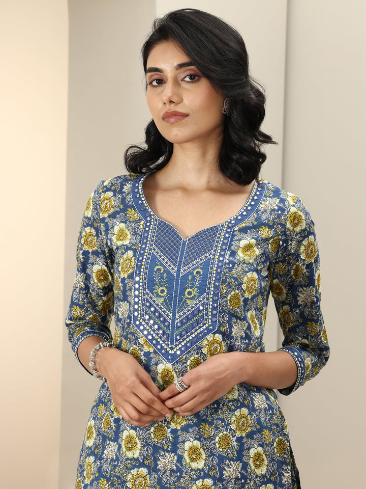 Blue Printed Cotton Straight Suit Sets With Dupatta