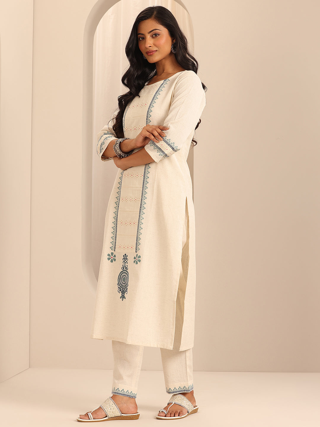 Off White Printed Cotton Blend Straight Suit Set With Dupatta