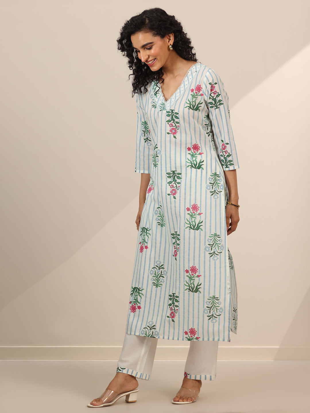 Off White Printed Cotton Straight Suit Sets With Dupatta