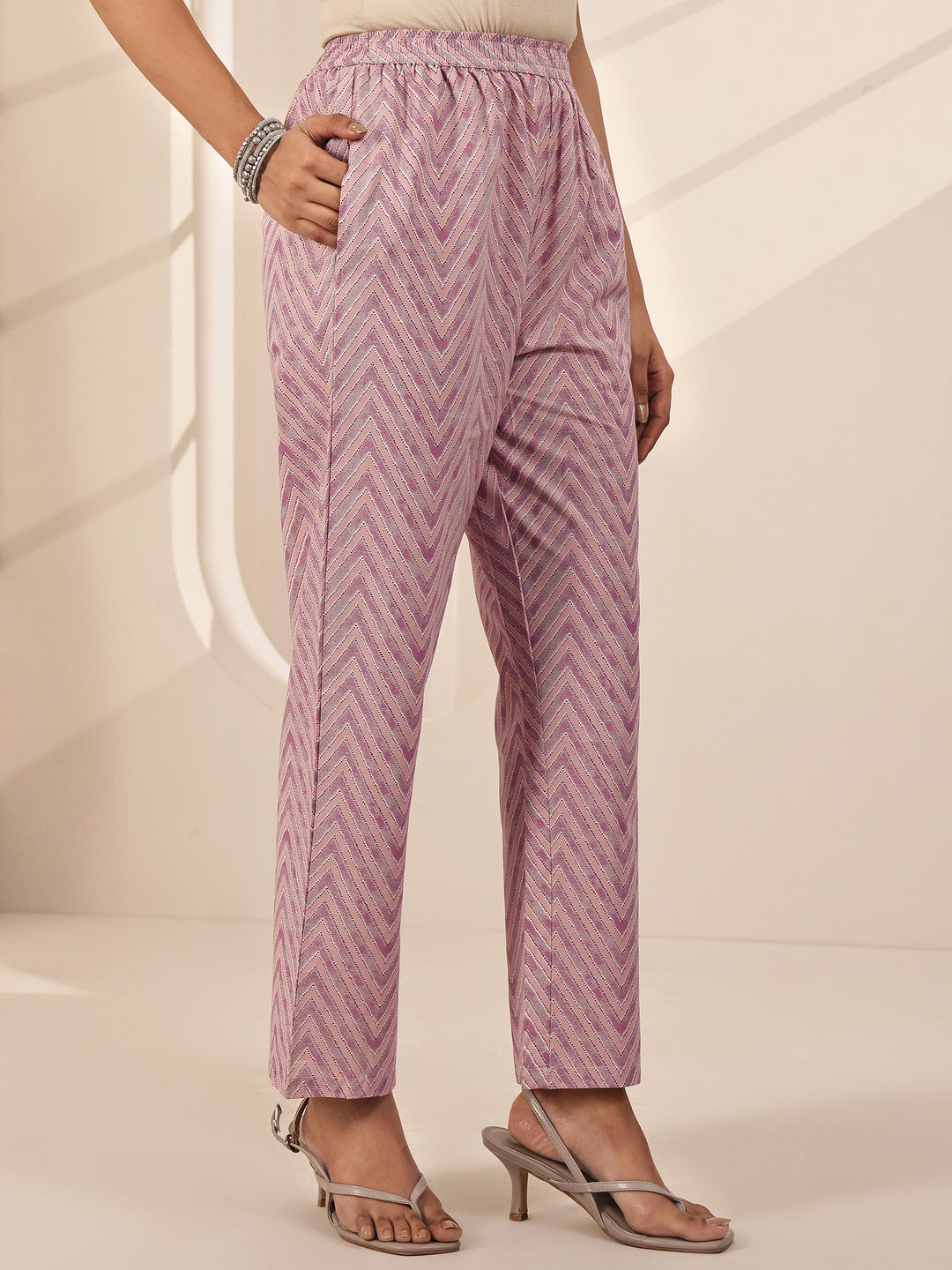 Off White Printed Cotton Straight Suit Sets With Dupatta