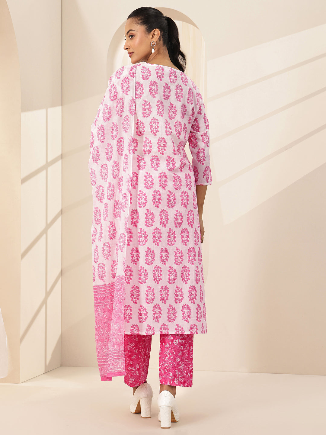Off White Printed Cotton Straight Suit Sets With Dupatta