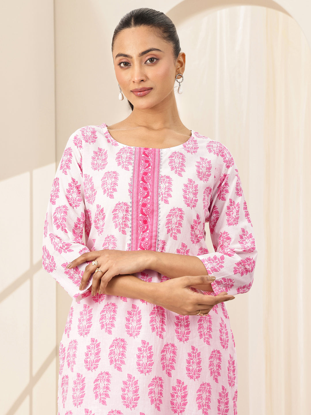 Off White Printed Cotton Straight Suit Sets With Dupatta