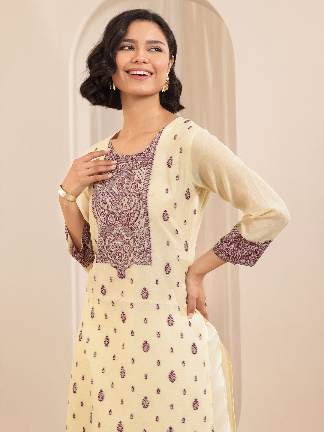 Cream Self Design Chanderi Silk Straight Suit Sets With Dupatta