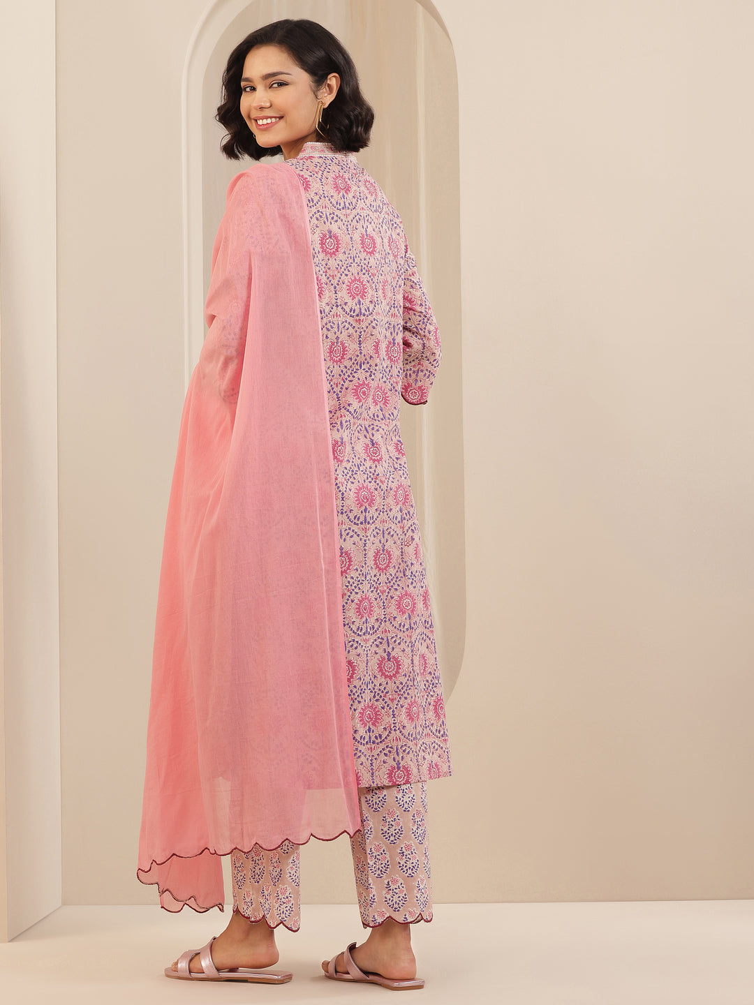 Pink Printed Cotton Straight Suit Sets With Dupatta