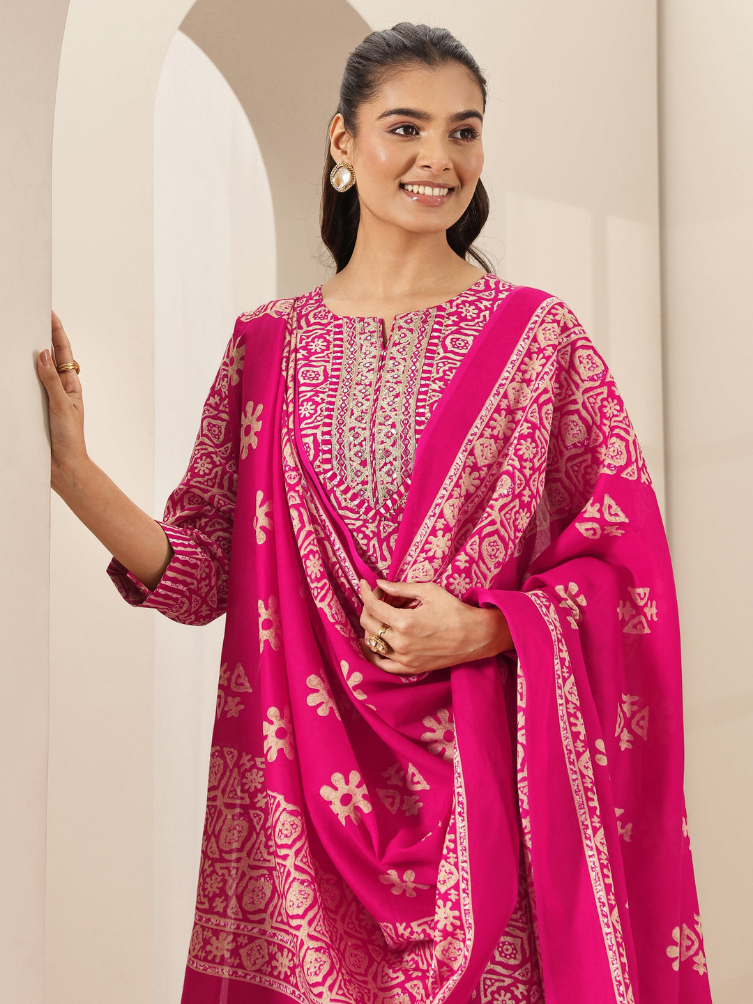 Pink Printed Cotton Blend Straight Suit Sets With Dupatta