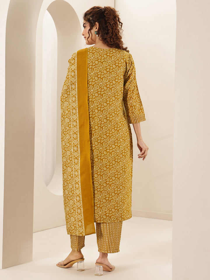 Mustard Printed Cotton Blend Straight Suit Sets With Dupatta